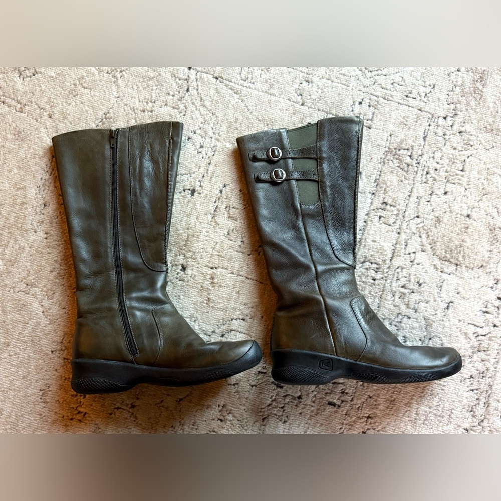 Keen Bern Knee High Gray/Green Riding Boots